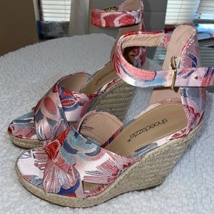 Kai Floral Wedge Sandals